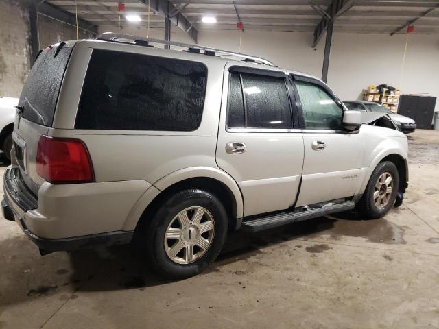 5LMFU28555LJ19879 - 2005 LINCOLN NAVIGATOR SILVER photo 3