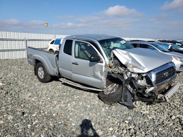 5TEUU42N36Z306530 - 2006 TOYOTA TACOMA ACCESS CAB Plata foto 4