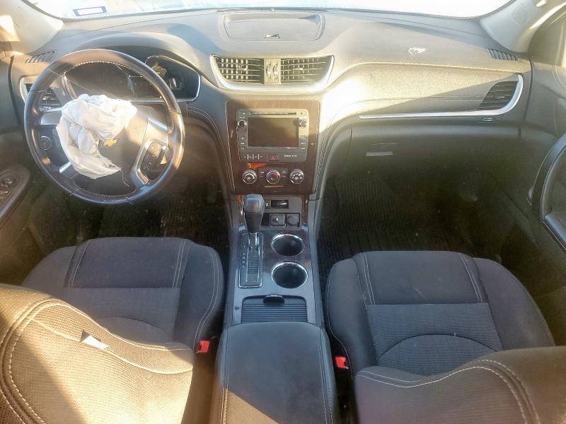 1GNKRGKD8HJ233807 - 2017 CHEVROLET TRAVERSE LT SILVER photo 8