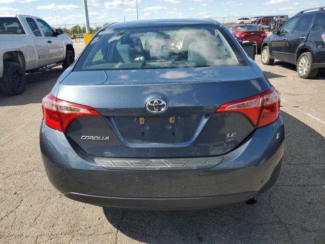 2T1BURHE9JC109422 - 2018 TOYOTA COROLLA L Mavi fotoğraf 6