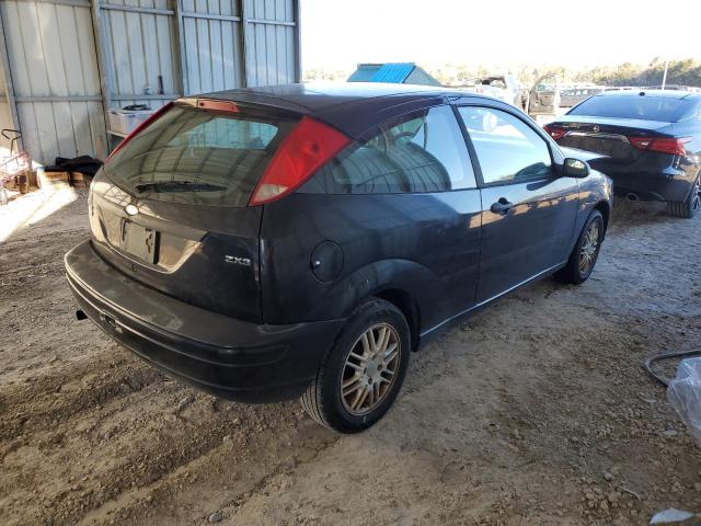 3FAFP31N55R119211 - 2005 FORD FOCUS ZX3 BLACK photo 3