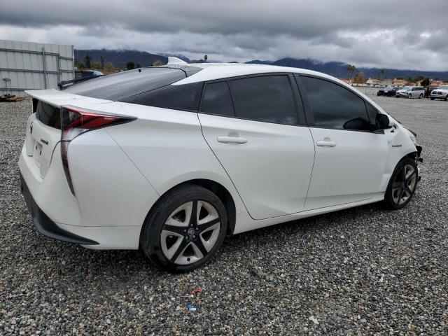 JTDKARFU0G3008340 - 2016 TOYOTA PRIUS WHITE photo 3