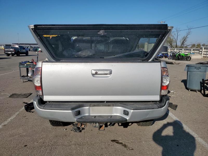5TFLU4EN2CX040279 - 2012 TOYOTA TACOMA DOUBLE CAB Gümüş foto 6