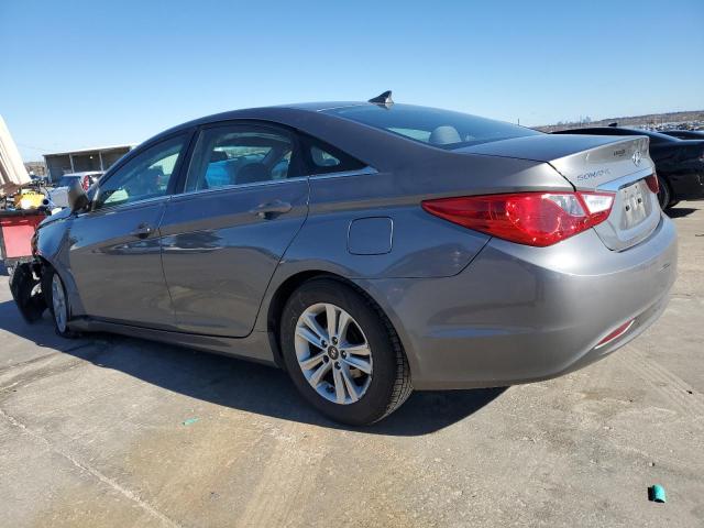 5NPEB4AC7DH776683 - 2013 HYUNDAI SONATA GLS GRAY photo 2