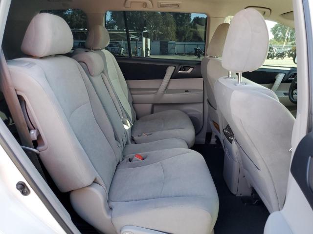5TDZK3EH4DS094730 - 2013 TOYOTA HIGHLANDER BASE Սպիտակ լուսանկար 11