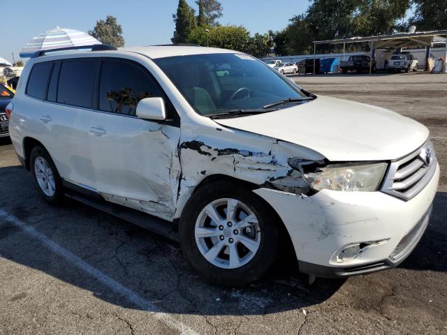 5TDZK3EH4DS094730 - 2013 TOYOTA HIGHLANDER BASE Սպիտակ լուսանկար 4