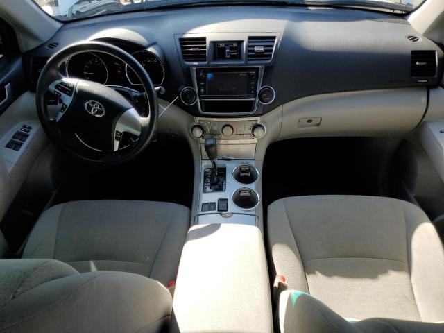 5TDZK3EH4DS094730 - 2013 TOYOTA HIGHLANDER BASE Սպիտակ լուսանկար 8