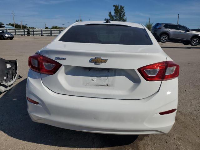 1G1BC5SM5J7155612 - 2018 CHEVROLET CRUZE LS WHITE photo 6