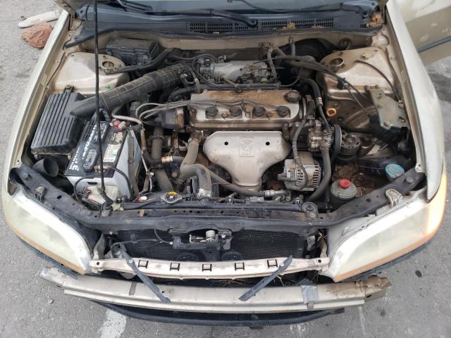 JHMCG5643YC010854 - 2000 HONDA ACCORD LX GOLD photo 11