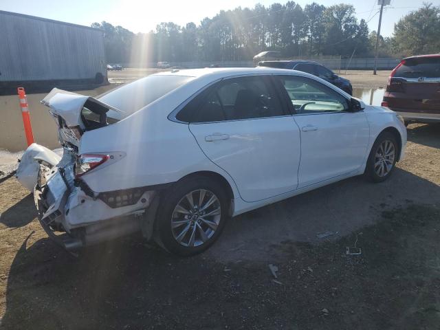 4T4BF1FK9GR544930 - 2016 TOYOTA CAMRY LE 白色 照片 3