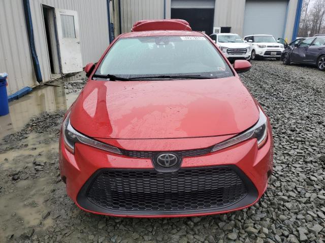 JTDEPRAE9LJ105697 - 2020 TOYOTA COROLLA LE RED photo 5