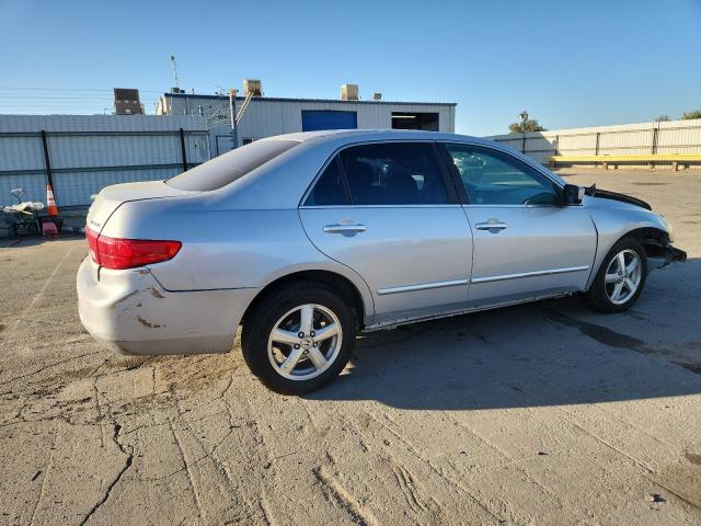 1HGCM56715A054526 - 2005 HONDA ACCORD EX SILVER photo 3