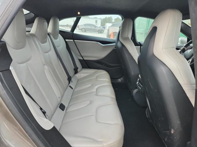 5YJSA1E23GF149911 - 2016 TESLA MODEL S TAN photo 10