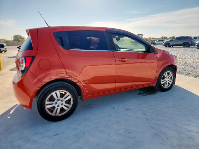 1G1JC6SH8C4105800 - 2012 CHEVROLET SONIC LT 红色 照片 3