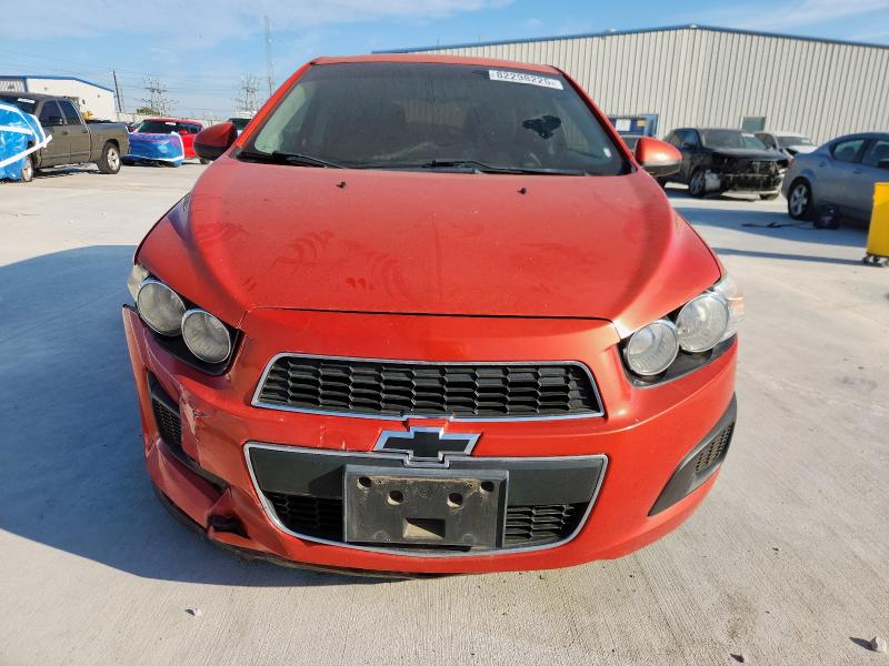 1G1JC6SH8C4105800 - 2012 CHEVROLET SONIC LT 红色 照片 5