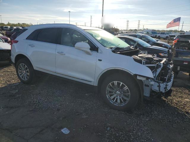 1GYKNDRS9KZ106672 - 2019 CADILLAC XT5 LUXURY Biały zdjęcie 4