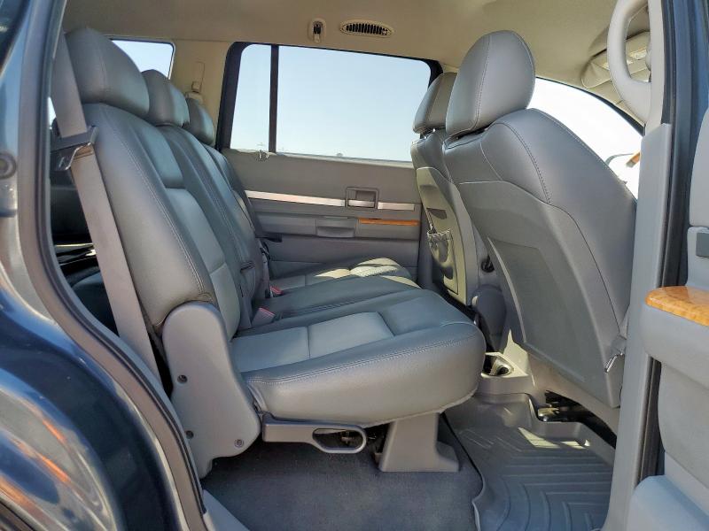 1A8HX582X7F575076 - 2007 CHRYSLER ASPEN LIMITED فحمي صورة 10