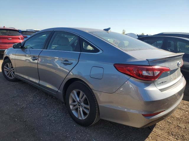 5NPE24AF0HH547360 - 2017 HYUNDAI SONATA SE SILVER photo 2