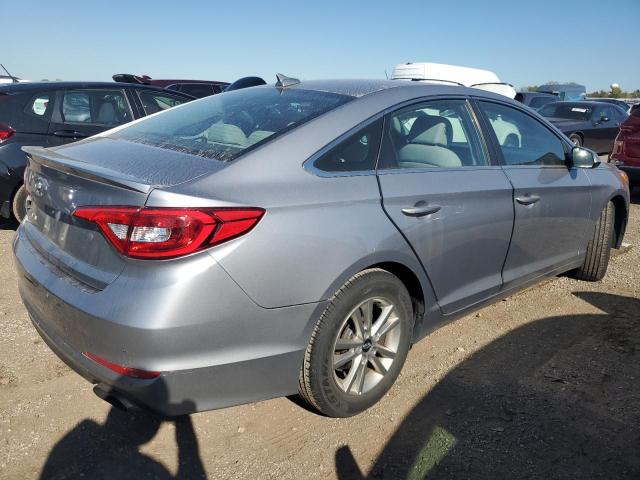 5NPE24AF0HH547360 - 2017 HYUNDAI SONATA SE SILVER photo 3
