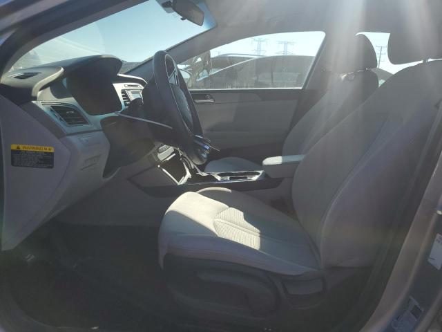 5NPE24AF0HH547360 - 2017 HYUNDAI SONATA SE SILVER photo 7