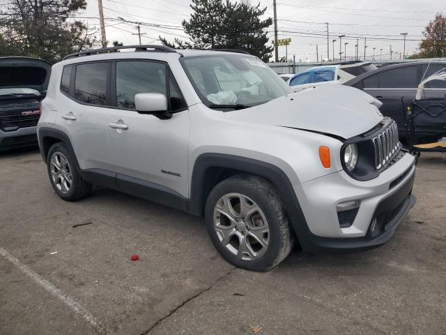 ZACNJABB8KPK60289 - 2019 JEEP RENEGADE LATITUDE SILVER photo 4