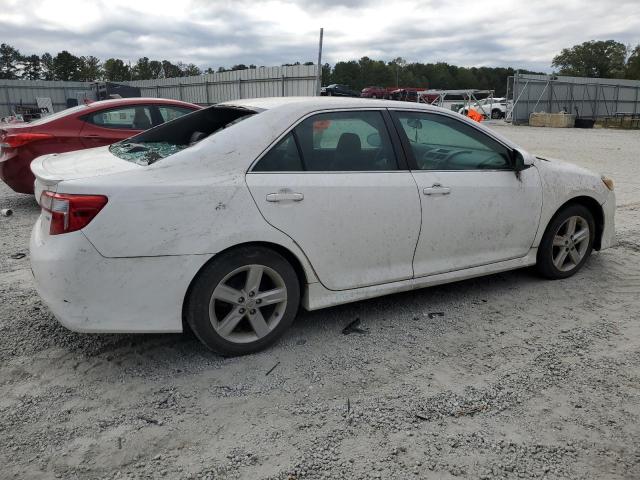 4T1BF1FK7DU724400 - 2013 TOYOTA CAMRY L WHITE photo 3