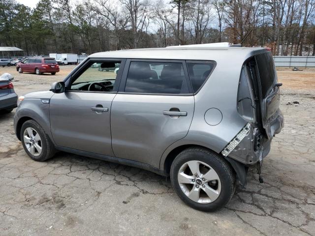 KNDJN2A21J7510450 - 2018 KIA SOUL GRAY photo 2