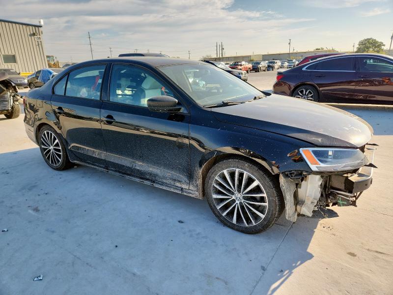 3VWD17AJ1GM411233 - 2016 VOLKSWAGEN JETTA SPORT 黑色 照片 4