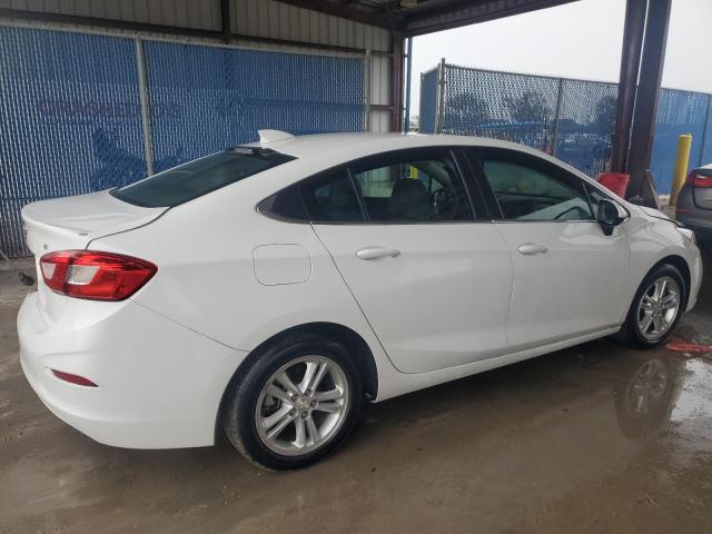 1G1BE5SM4J7109392 - 2018 CHEVROLET CRUZE LT WHITE photo 3