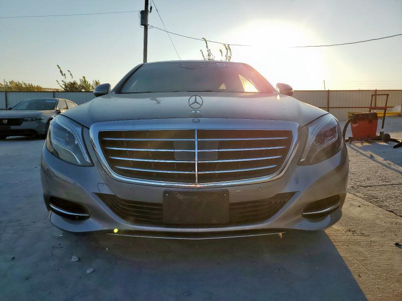 WDDUG8FB3FA082948 - 2015 MERCEDES-BENZ S 550 4MATIC GRAY photo 5