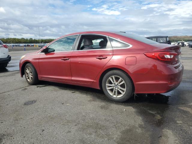 5NPE24AF8FH005436 - 2015 HYUNDAI SONATA SE RED photo 2