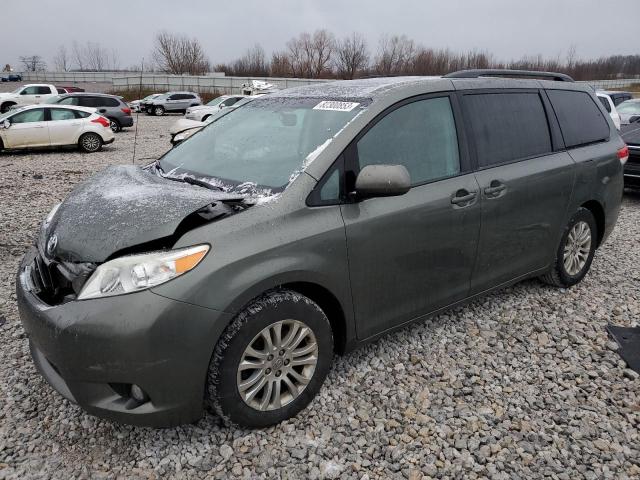 5TDYK3DC4BS134920 - 2011 TOYOTA SIENNA XLE GRAY photo 1