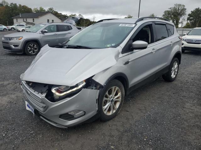 2017 FORD ESCAPE SE, 