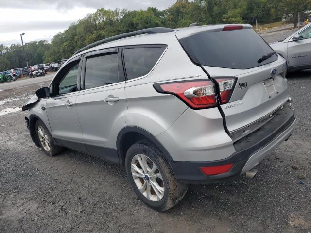 1FMCU9G91HUE62349 - 2017 FORD ESCAPE SE SILVER photo 2