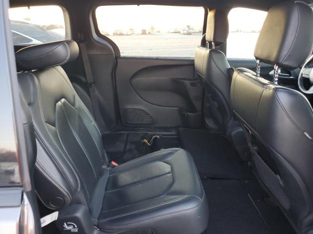 2C4RC1BG9JR178303 - 2018 CHRYSLER PACIFICA TOURING L CHARCOAL photo 11