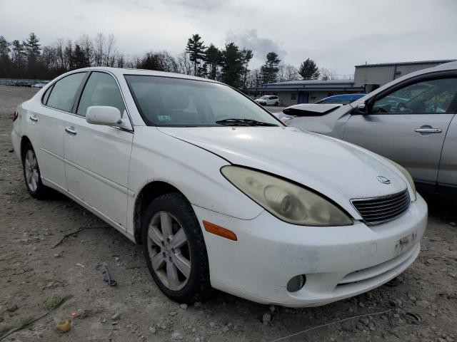 JTHBA30GX55138318 - 2005 LEXUS ES 330 WHITE photo 4