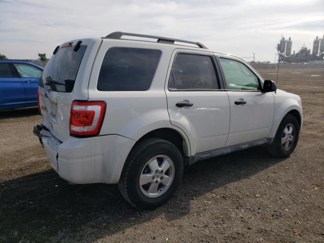 1FMCU0D71CKA07665 - 2012 FORD ESCAPE XLT WHITE photo 3