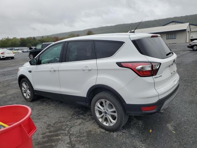 1FMCU0GD9HUD17155 - 2017 FORD ESCAPE SE Ақ фото 2