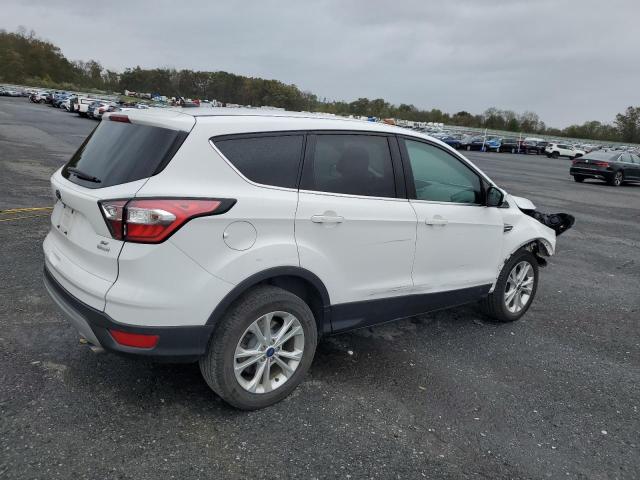 1FMCU0GD9HUD17155 - 2017 FORD ESCAPE SE Ақ фото 3