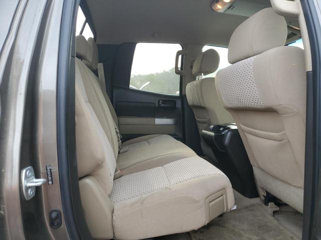 5TBBT54107S454832 - 2007 TOYOTA TUNDRA DOUBLE CAB SR5 TAN photo 10