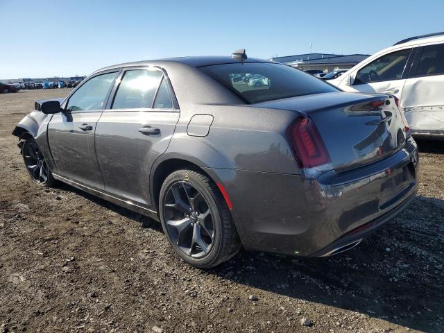 2C3CCABG9NH256407 - 2022 CHRYSLER 300 S GRAY photo 2