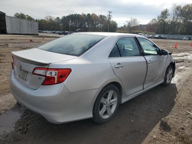 4T1BF1FK4EU754973 - 2014 TOYOTA CAMRY L SILVER photo 3