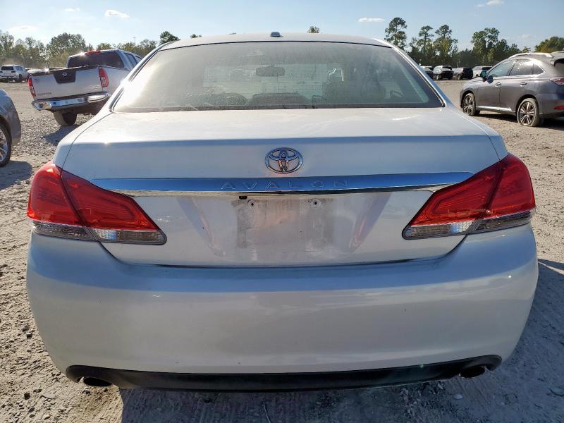 4T1BK3DB7CU465707 - 2012 TOYOTA AVALON BASE 白色 照片 6