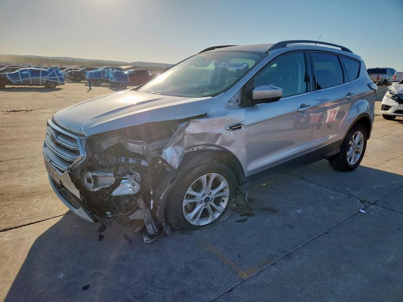 2018 FORD ESCAPE SEL, 