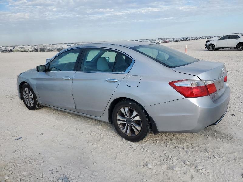 1HGCR2F34DA165065 - 2013 HONDA ACCORD LX SILVER photo 2