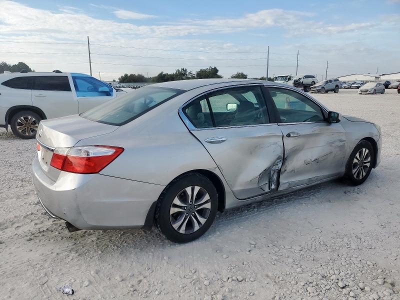 1HGCR2F34DA165065 - 2013 HONDA ACCORD LX SILVER photo 3