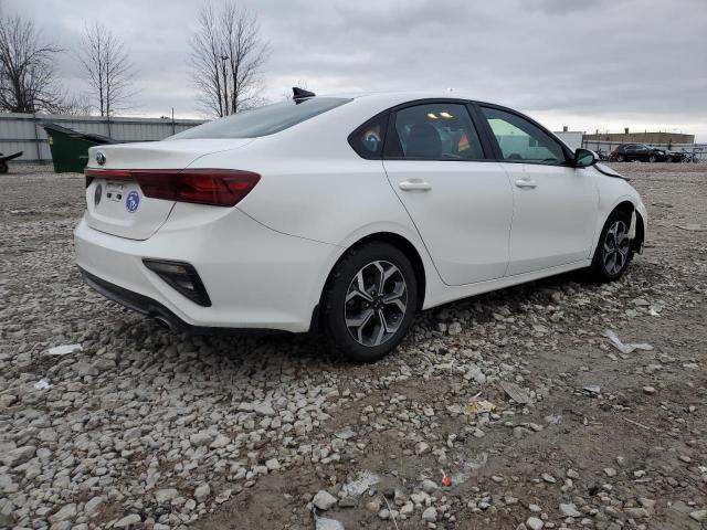 3KPF24AD2KE107977 - 2019 KIA FORTE FE WHITE photo 3