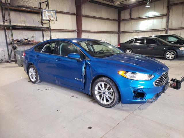 3FA6P0LU7KR274888 - 2019 FORD FUSION SE BLUE photo 4