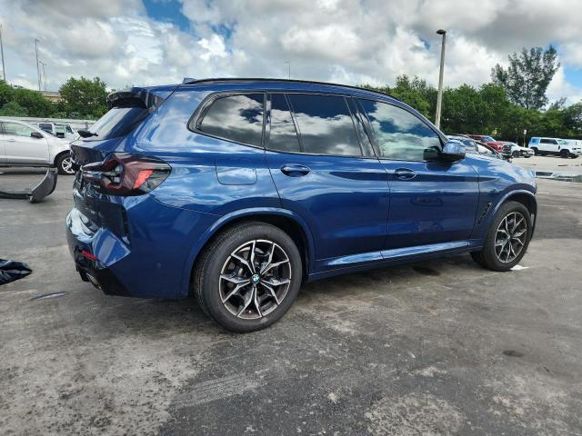 5UX53DP06R9U07306 - 2024 BMW X3 XDRIVE30I BLUE photo 3