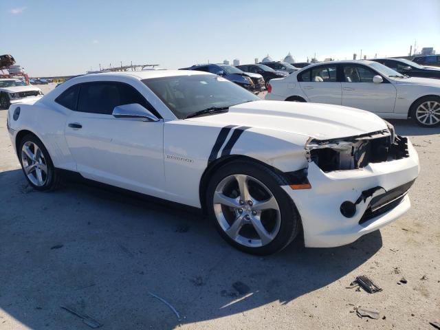 2G1FC1E32E9179741 - 2014 CHEVROLET CAMARO LT WHITE photo 4